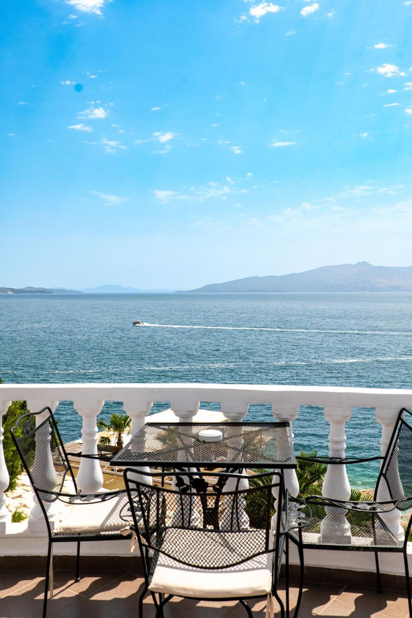 Hotel Sejko Saranda Extérieur photo