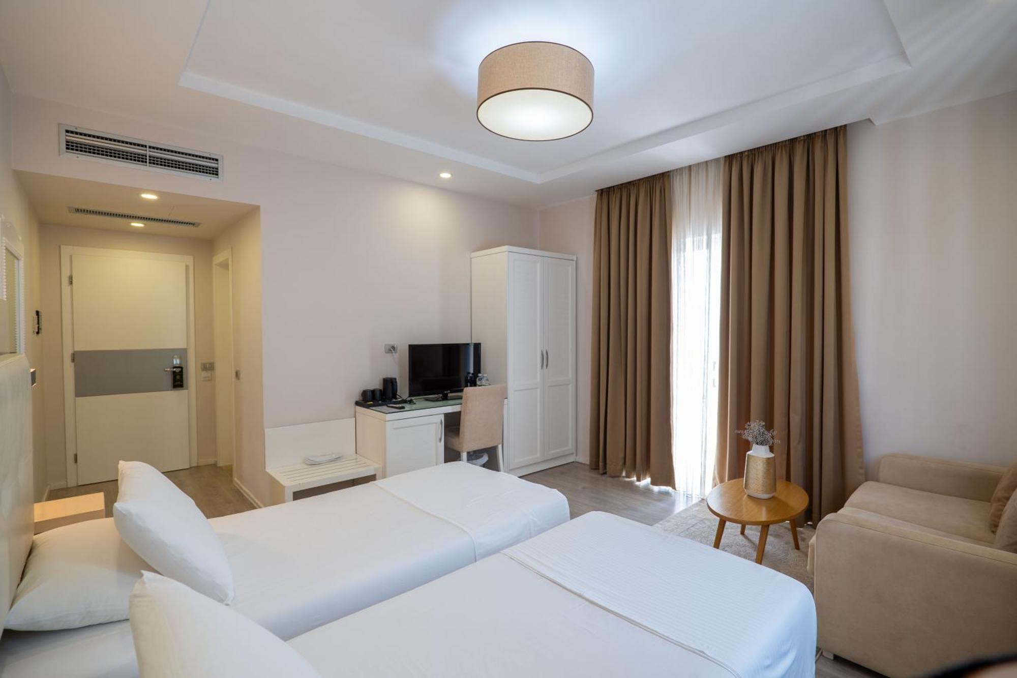 Hotel Sejko Saranda Extérieur photo