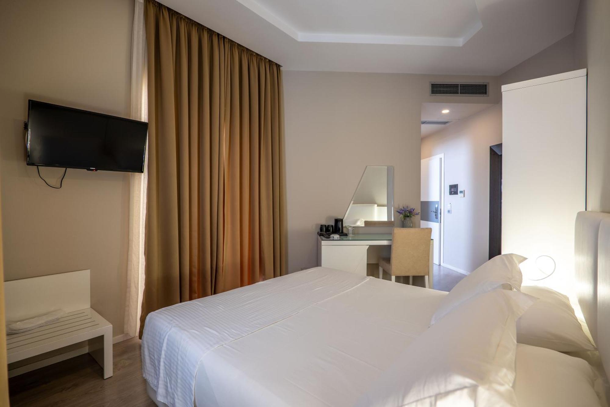 Hotel Sejko Saranda Extérieur photo